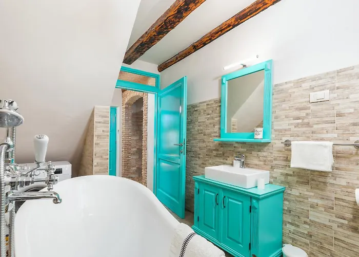 Lovely House Kristina With A Pool